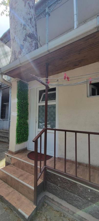 Honey Apartment Тбилиси Экстерьер фото